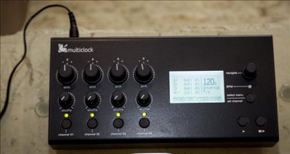 e rm multiclock power supply